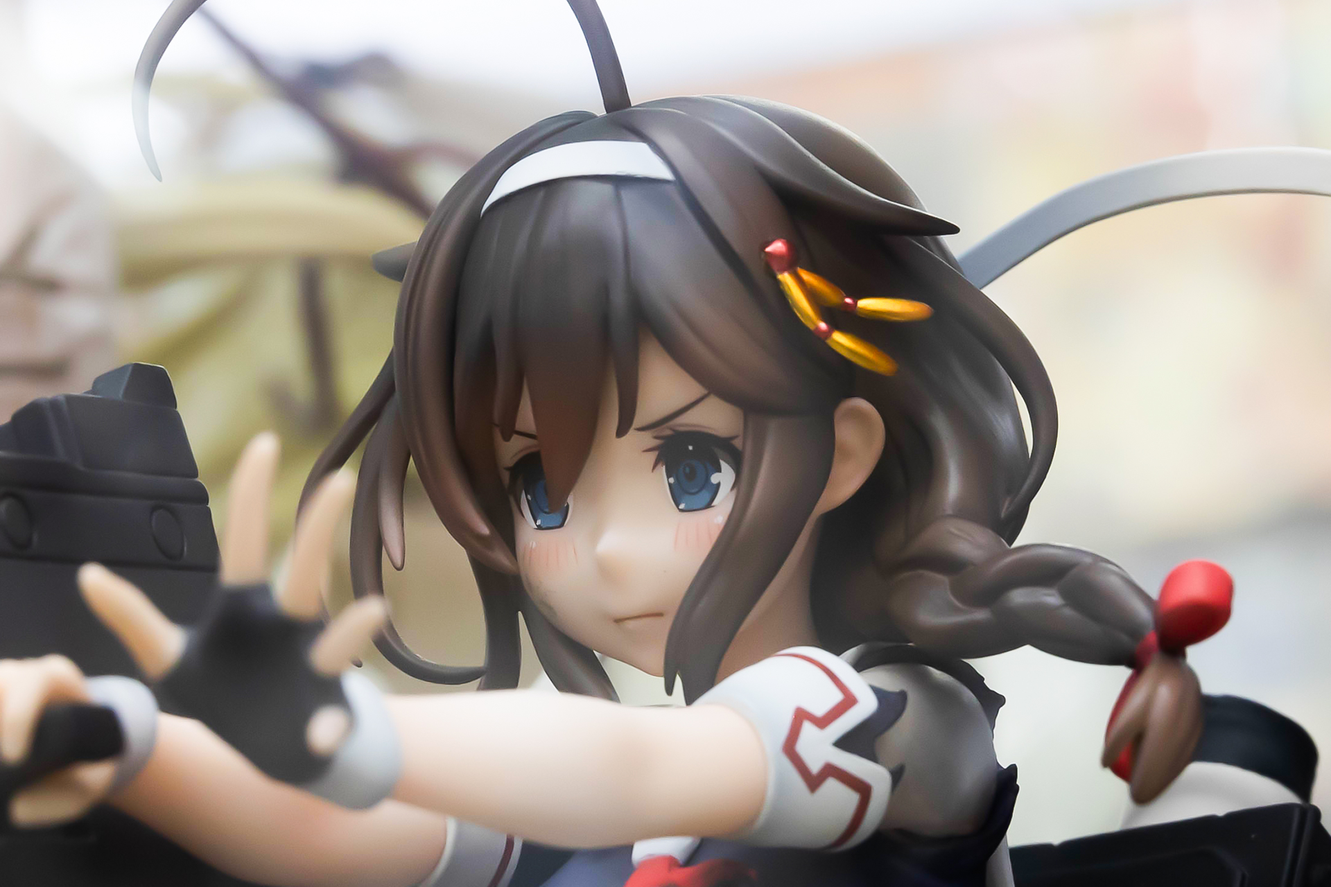 少し横から見ると、真剣なまなざしに見える