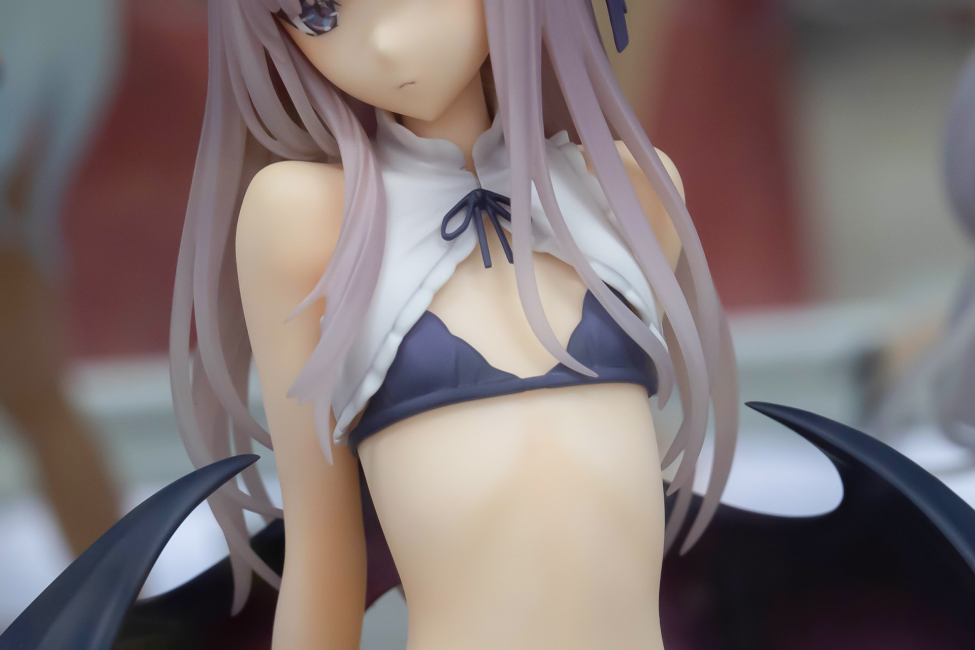 水着は若干控えめだが、そこがかわいらしく見える