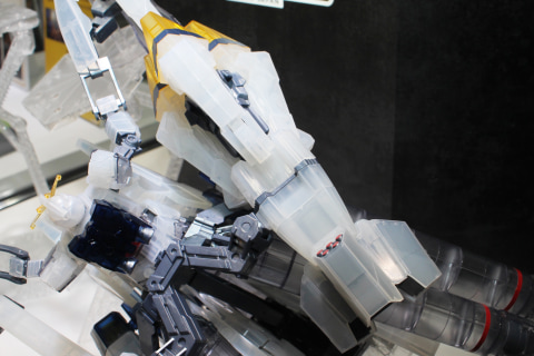 【新品未組立】ナラティブガンダムA装備クリアカラー HG 1/144 ナラティブガンダム A装備 [クリアカラー] − 商品情報