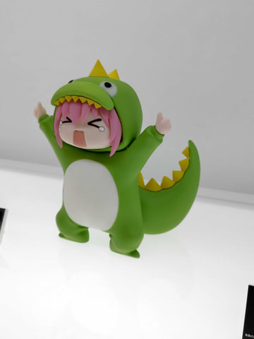 ぼっち・ざ・ろっく！」より承認欲求モンスター、メイド、バンド