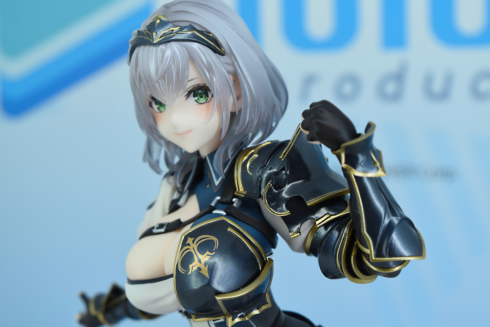 色々な意味で大迫力の団長。付属のメイスのクオリティも高い