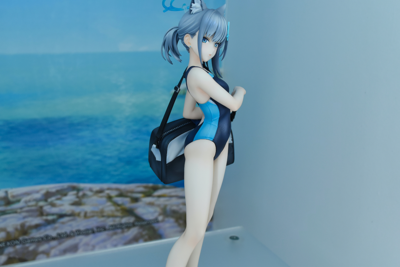 本体だけではなく、小物のカバンや頭上のヘイローなどもしっかり作り込まれている