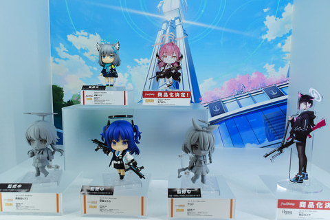 ブルーアーカイブ」フィギュア大量展示！グッドスマイルカンパニー
