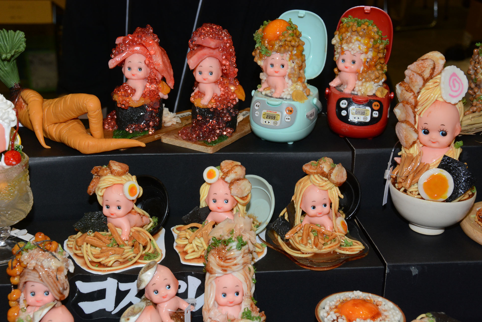 独特の作家性と、高い技術に強い魅力がある