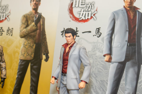 VF7896 未開封 龍が如く 桐生一馬 真島吾郎 フィギュア 2個セット VF7896 未開封 龍が如く 桐生一馬 真島吾郎 フィギュア 2個