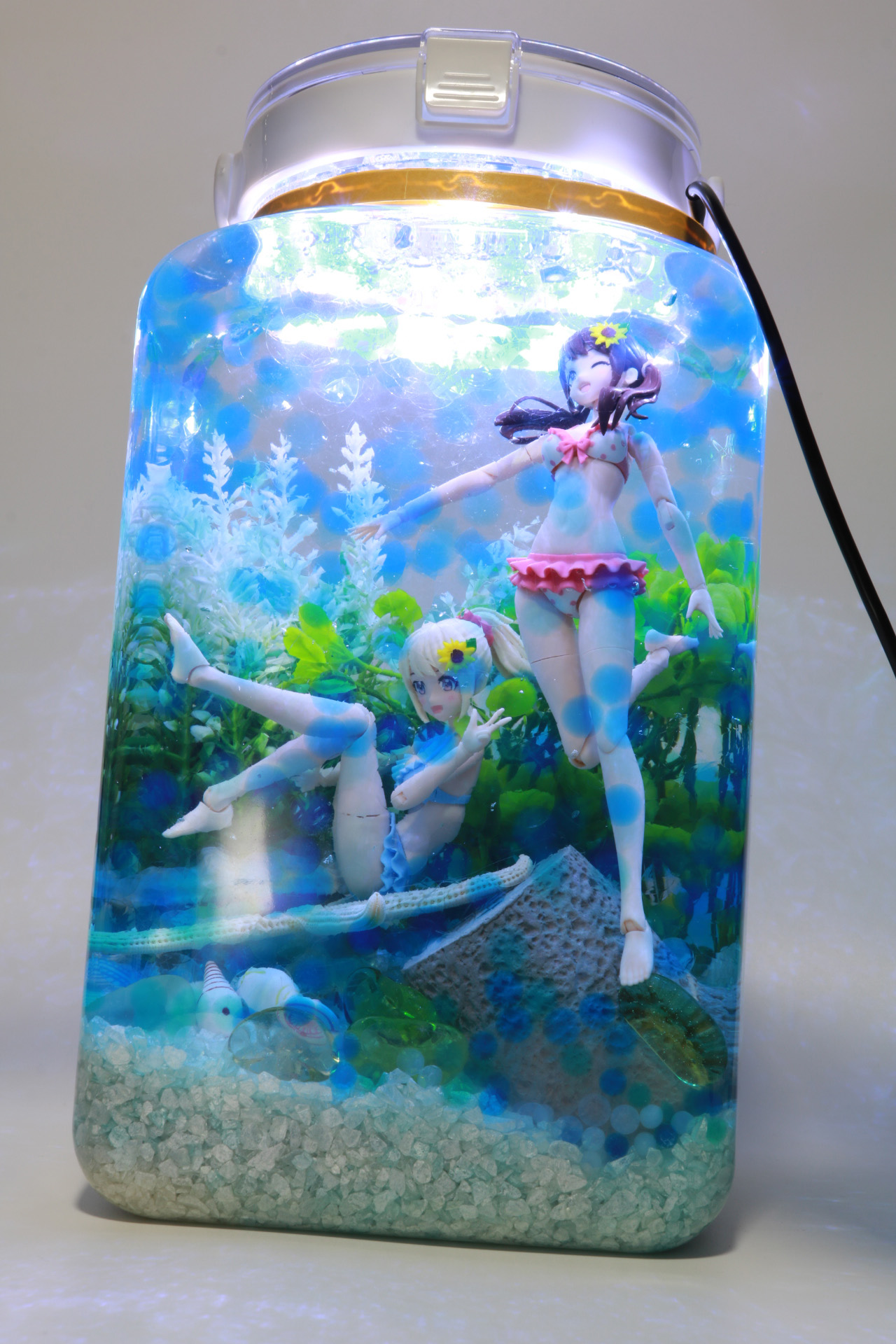 「結城 まどか【水着】」と「結城 まどか【水着】ドリーミングスタイル サニースカイ」