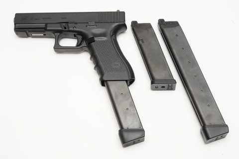 特別企画】「夏こそガスブロ！」強烈リコイルは中毒的な快感だ