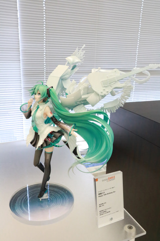 特別企画】あみあみ、グッスマなど新作フィギュアが展示。「2023夏