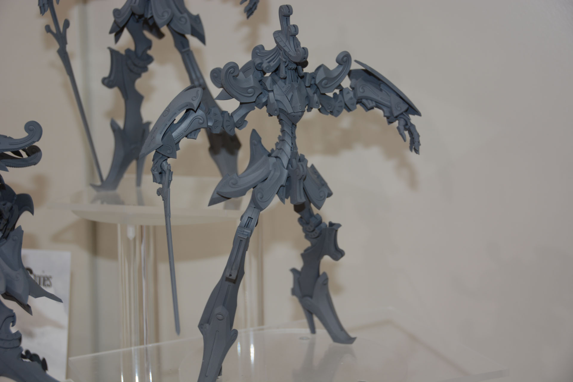 会場での出展は商品のポテンシャルを提示している。ぜひ会場で確認し、関節の動きや可動範囲も確認して欲しい