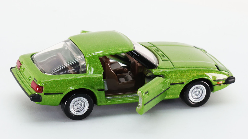 リトラクタブルライトはやっぱりかっこいいです！