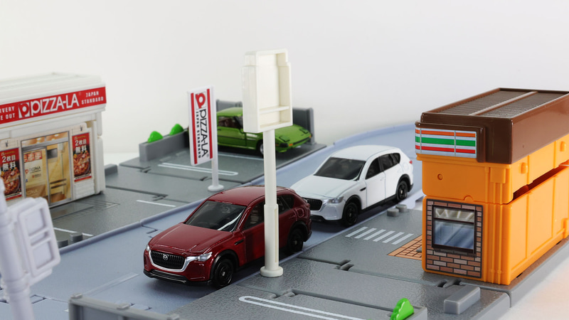 人気のマツダ車は街中でよく見かけます