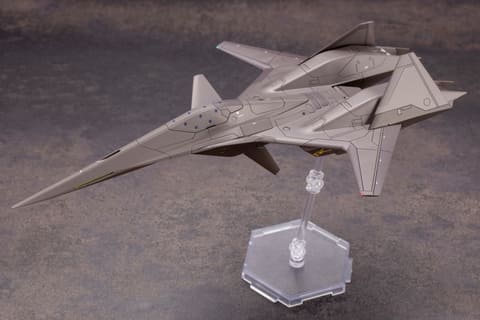 ACE COMBAT」シリーズよりプラモデル「ADF-01」がコトブキヤから本日