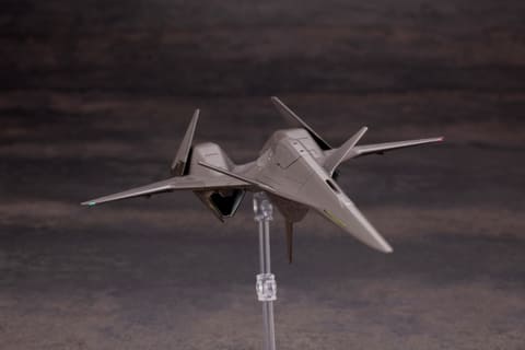 ACE COMBAT」シリーズよりプラモデル「ADF-01」がコトブキヤから本日