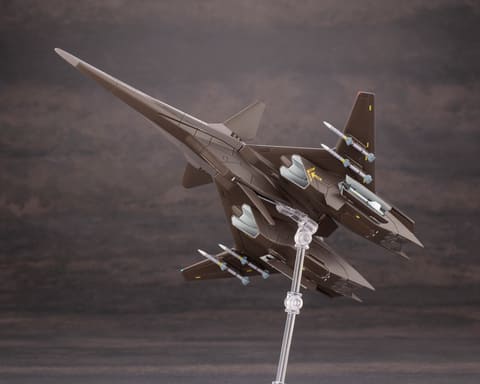 ACE COMBAT」シリーズよりプラモデル「ADF-01」がコトブキヤから本日