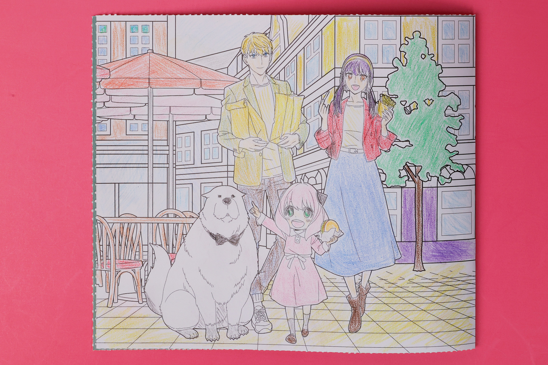 こちらは、全おもちゃ共通のぬりえだ。けっこう線が細かい