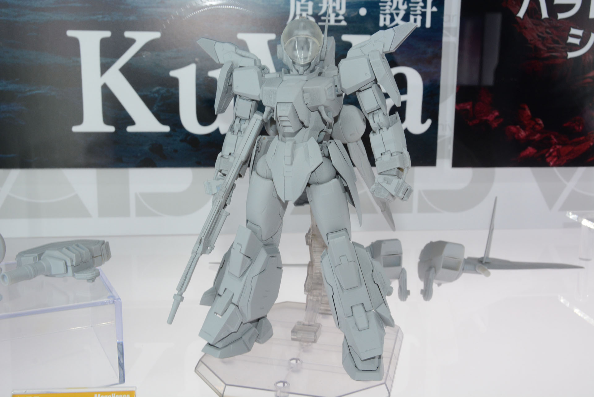 原作のデザインバランスを重視しつつ、今風のデザインを盛り込んでいるという