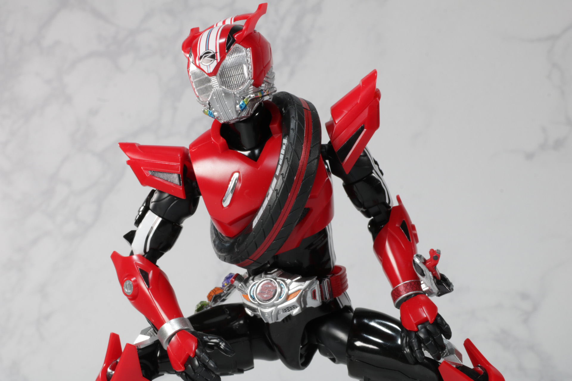 シフトレバーを操作する動作も再現可能