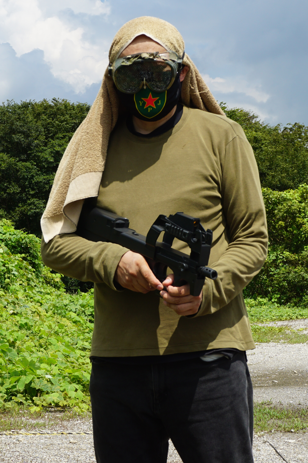 エアソフトガンで撃ち合うサバイバルゲームは単純に楽しい！