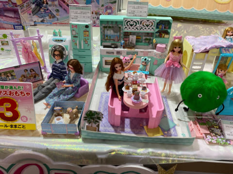 タカラトミー、新商品「ふわもっちWoW！パンビーナ」など様々な商品を