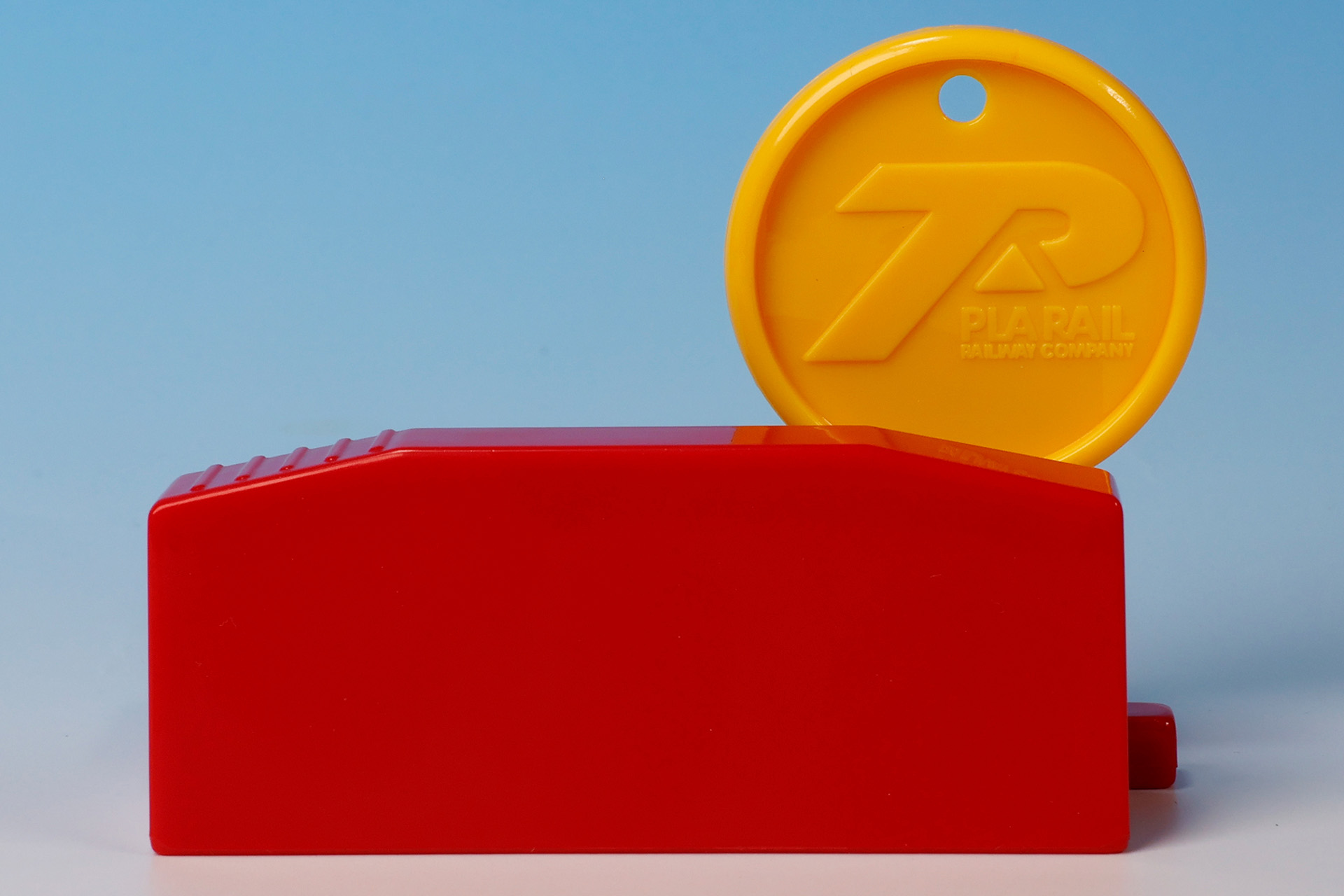 こちらが運転台を背面側から見たところ