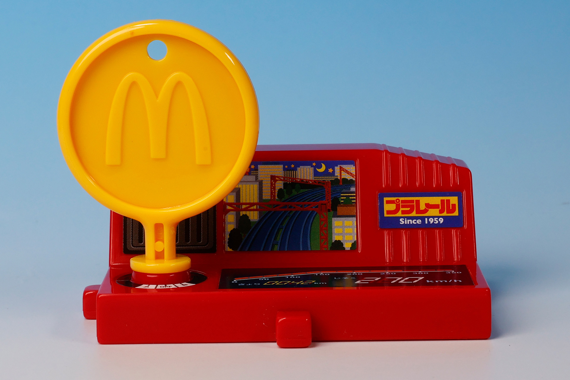 こちらが付属アイテムの運転席だ