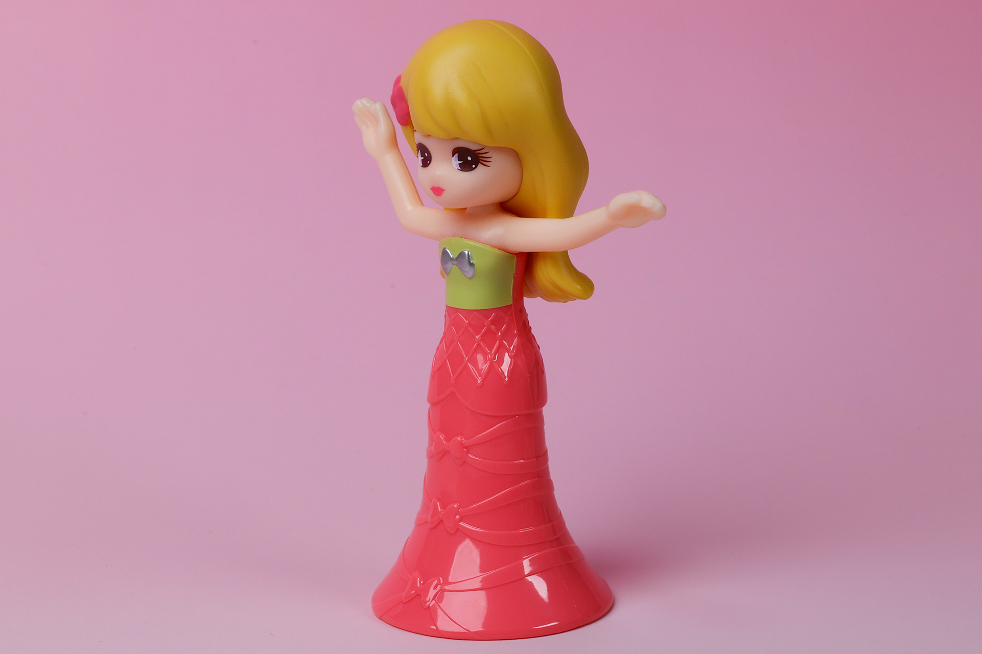 ずいぶんと見た目が変化するので、それだけでも面白い