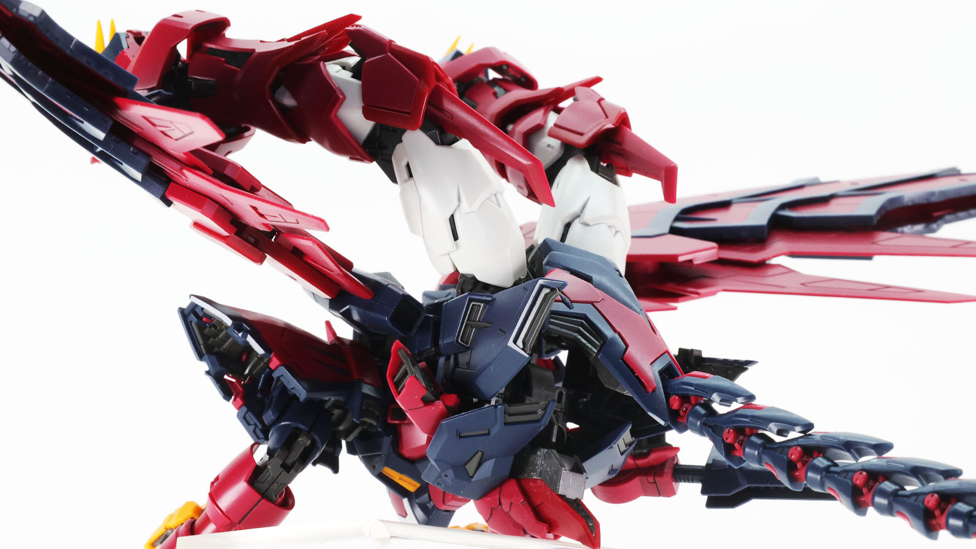 ずっと見ていられる脚部の表情の変化