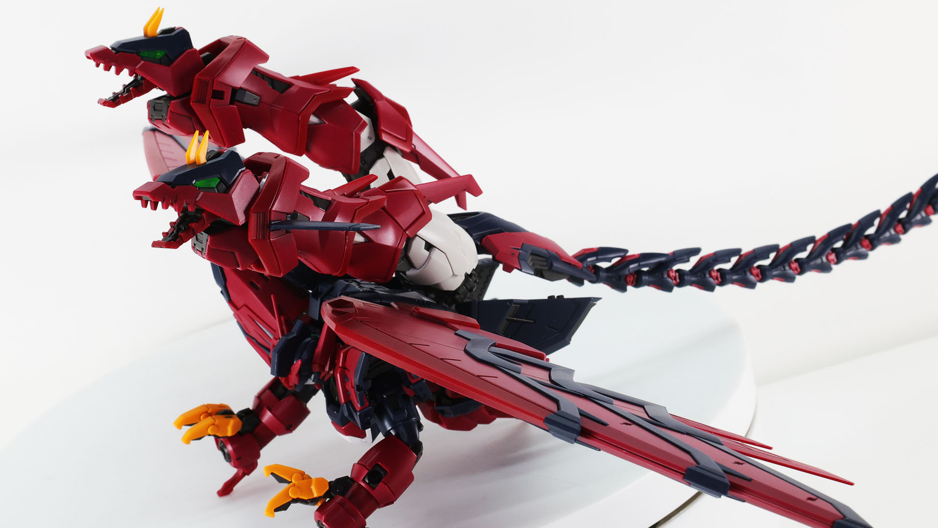 ずっと見ていられる脚部の表情の変化