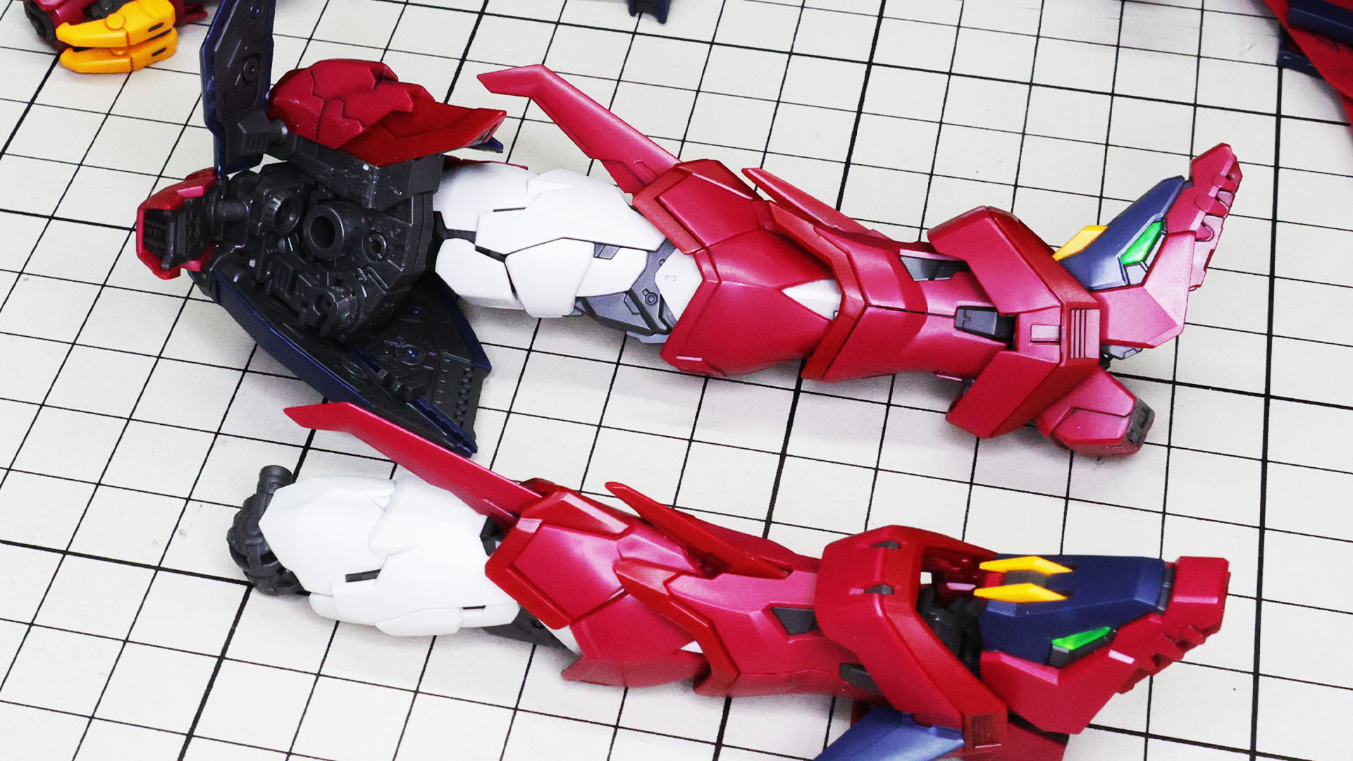 股関節部はぐいぐいっと伸ばすイメージで反り返せることができます