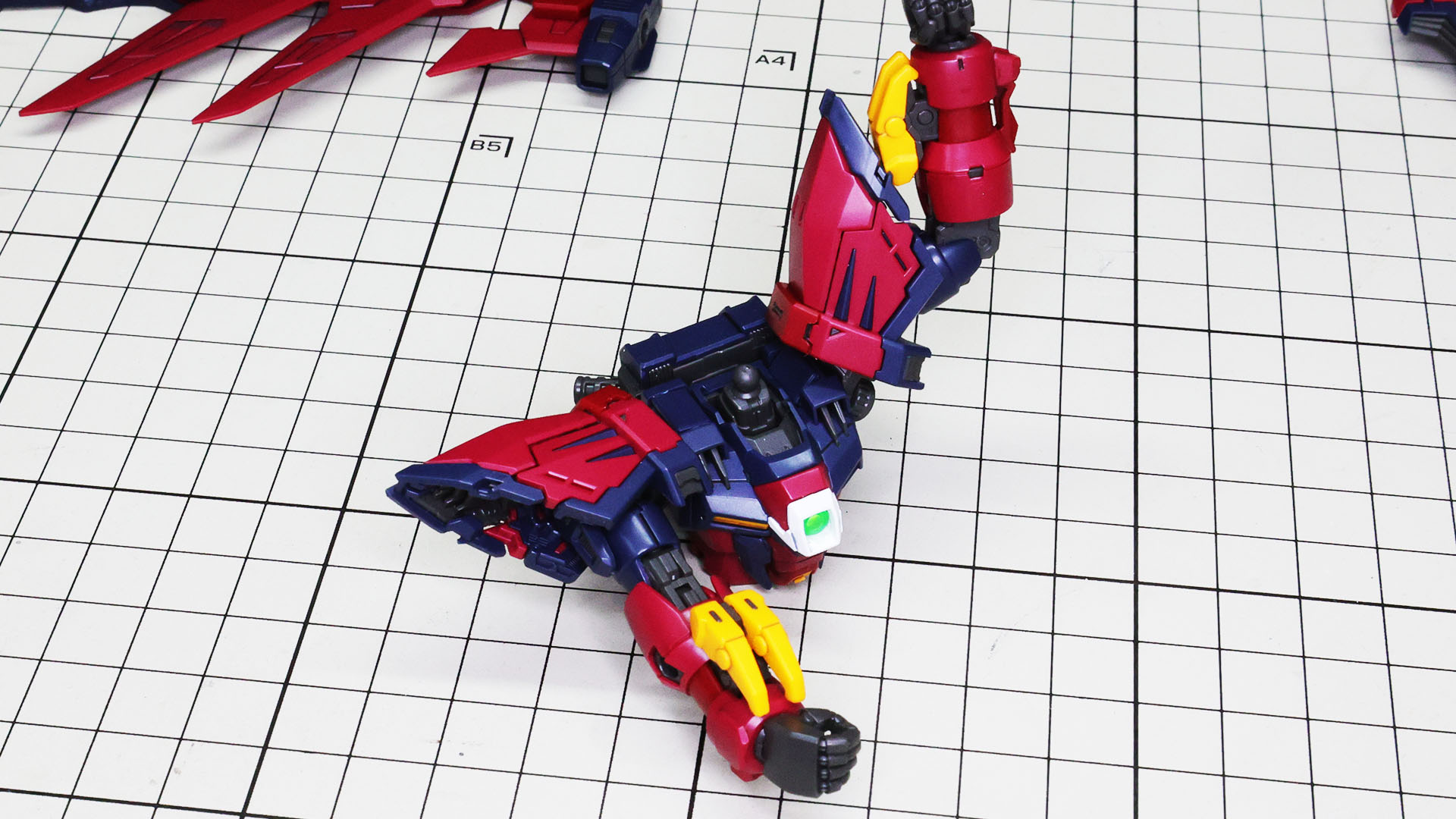 大きく動かせる腕部