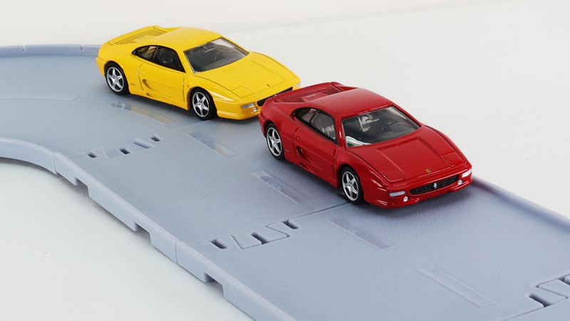 サーキットも走れるスーパーカー、それがフェラーリF355！