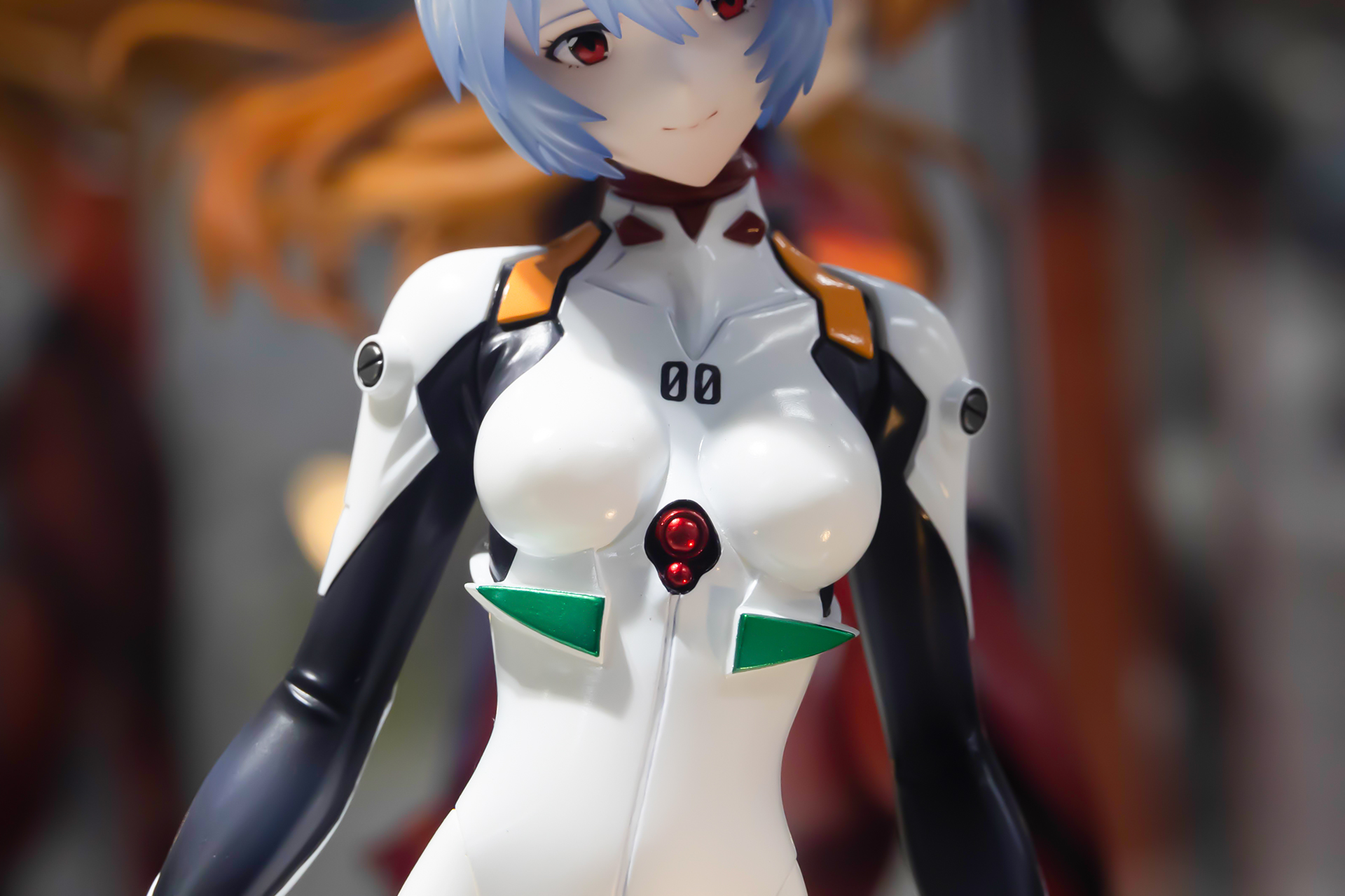 ボディラインがクッキリと出ているところも、プラグスーツらしい