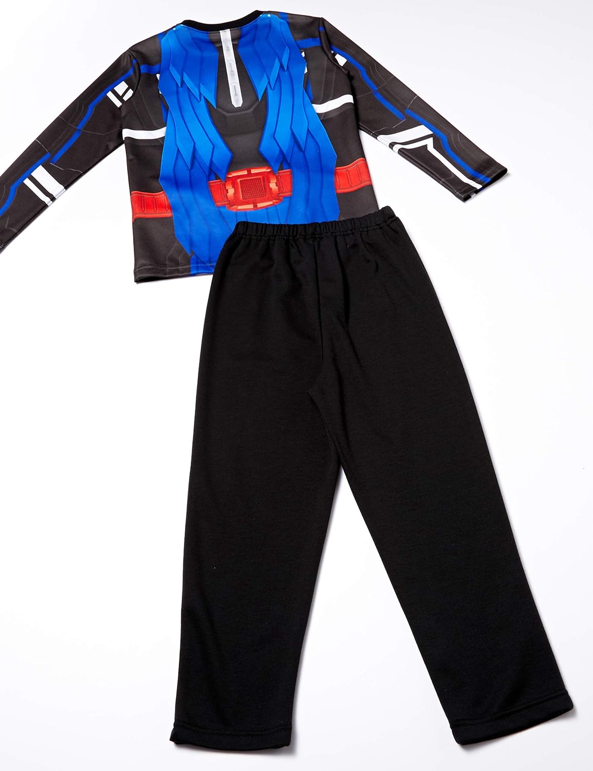 立体に見える仕様。大好きなキャラクターになりきり変身できる