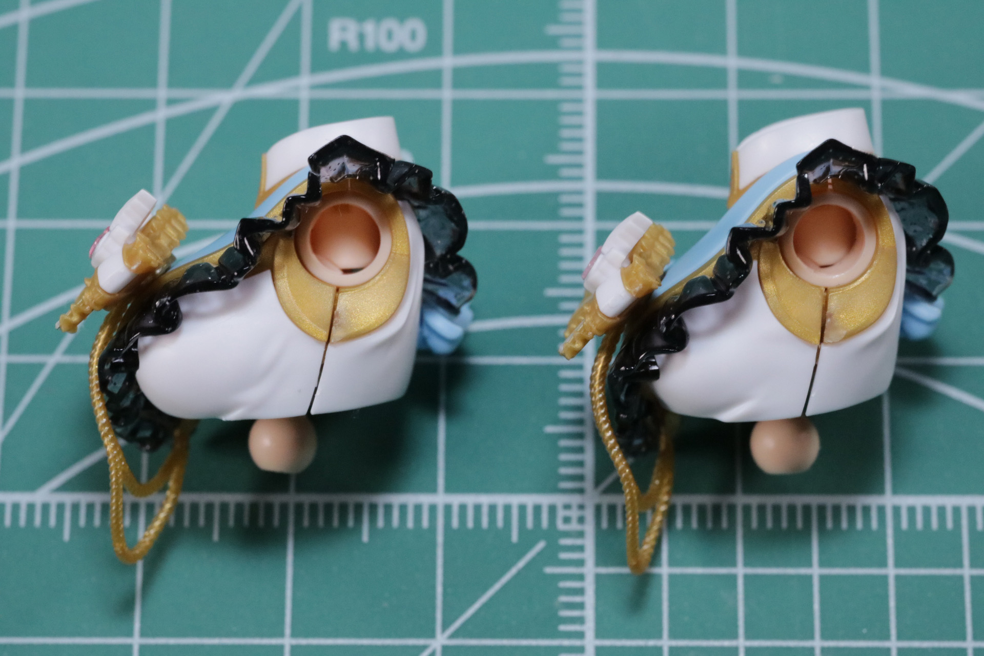 胸部パーツ3（左）と「30MS 櫻木真乃」（右）との比較。胸部パーツ3は八宮めぐるを表現する際に推奨されるパーツとなっている