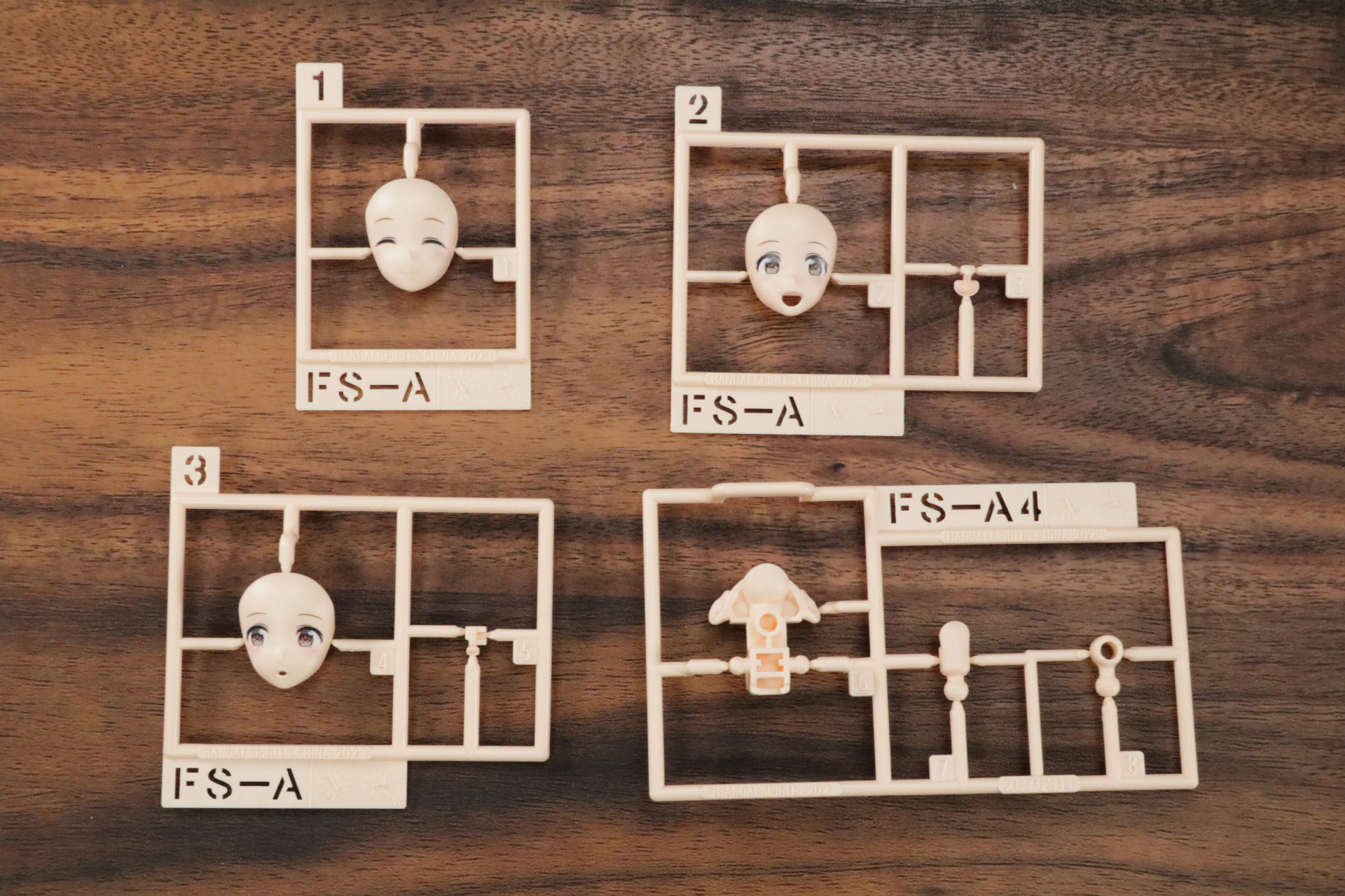 櫻木真乃のフェイスパーツ。フェイスパーツはタンポ印刷がされている