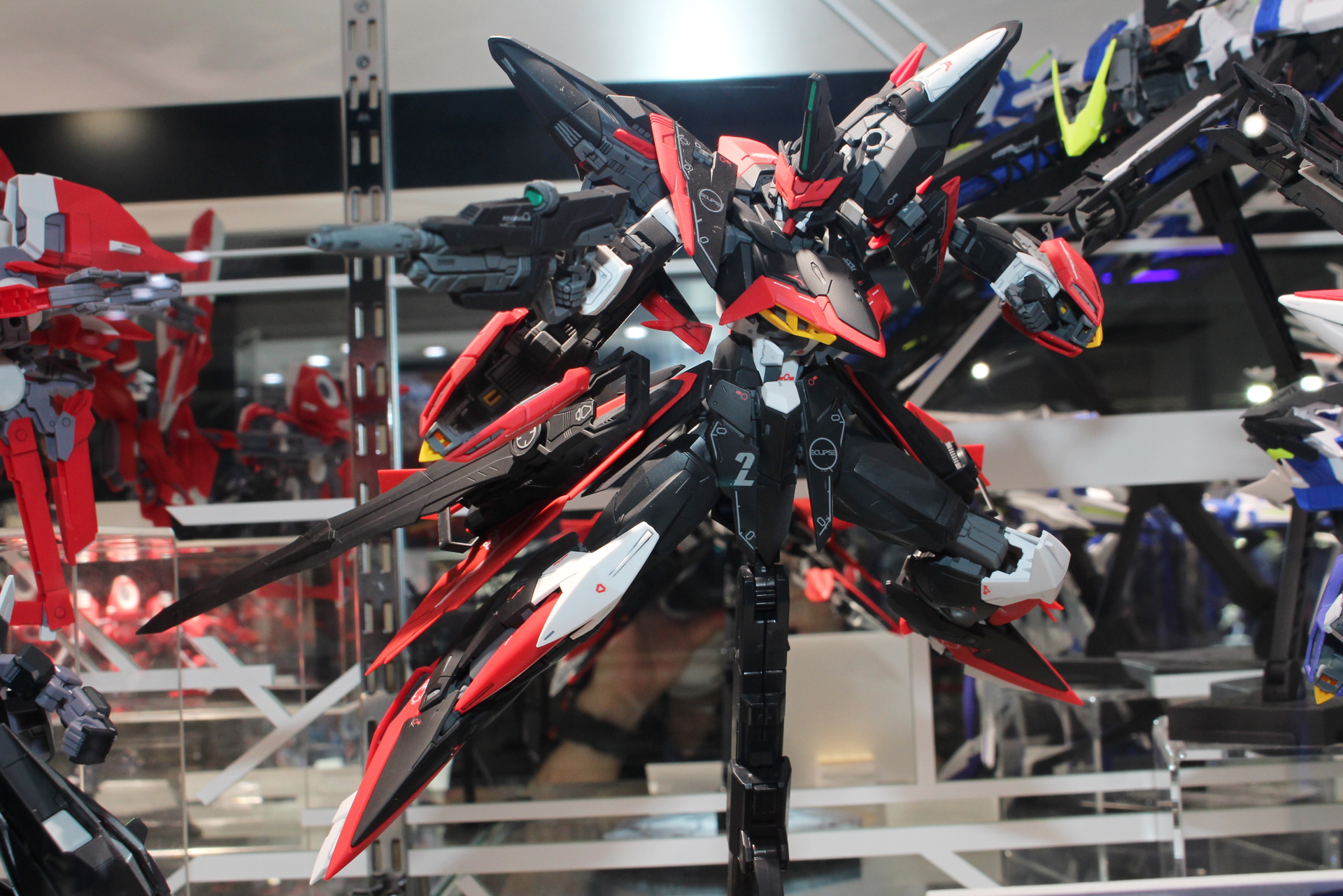 「MG 1/100 エクリプスガンダム2号機」。9月発送予定（1次予約分）。価格は6,600円。プレミアムバンダイ販売商品