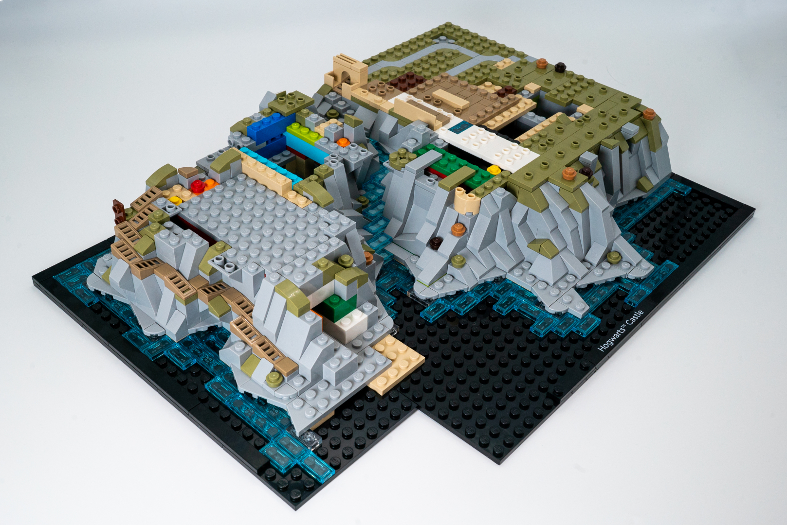 袋9の完成品。ベース部分はあとひとつの欠けのみ