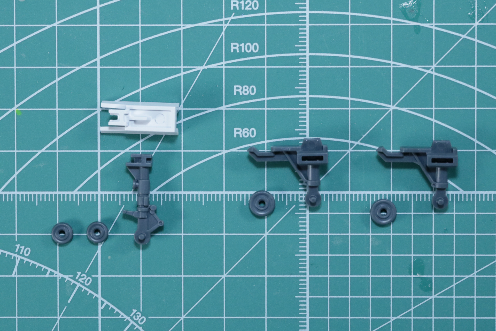 ファイター形態時のランディングギア