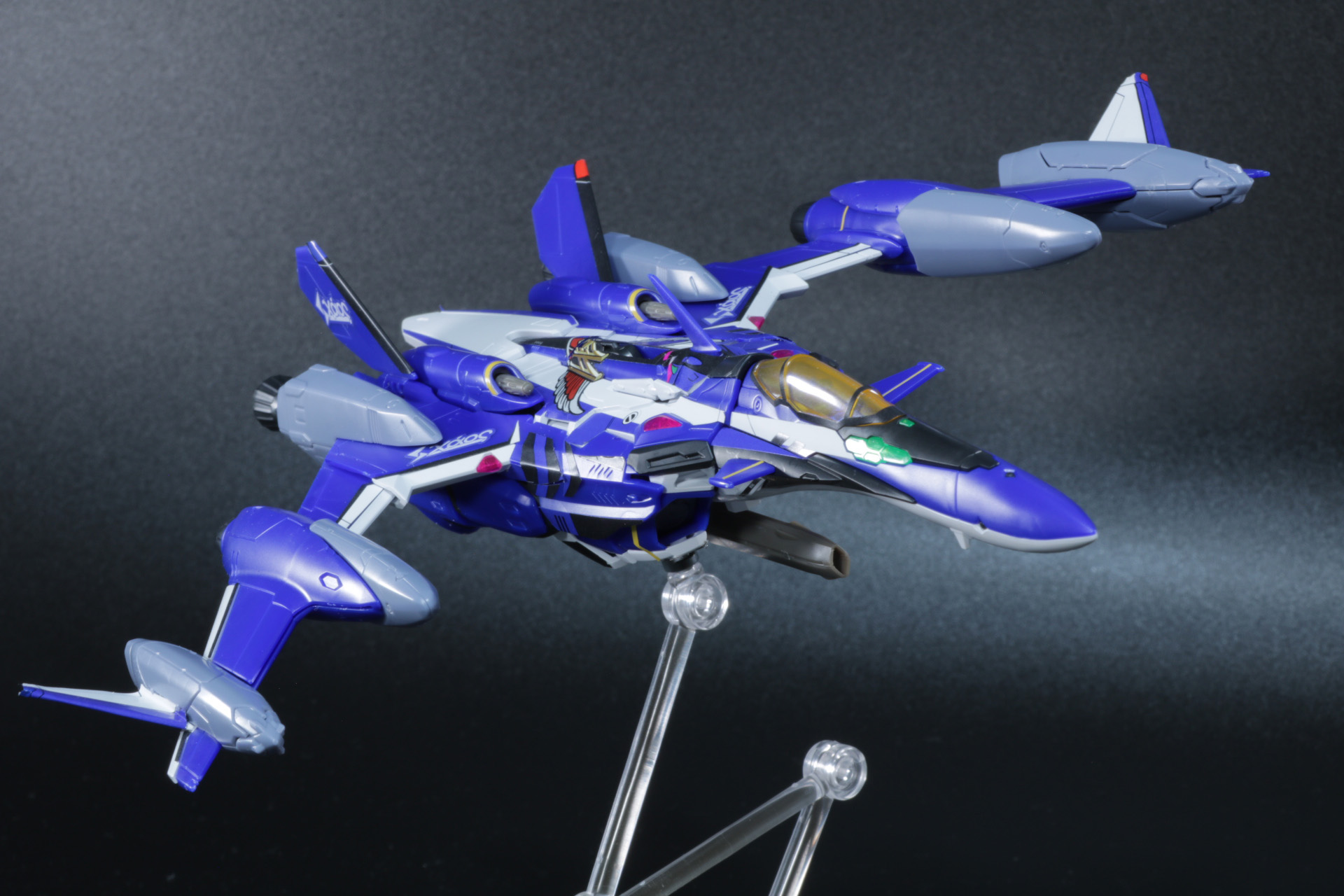 MDEビーム砲、大出力フォールド・ウェーブ・プロジェクターを展開