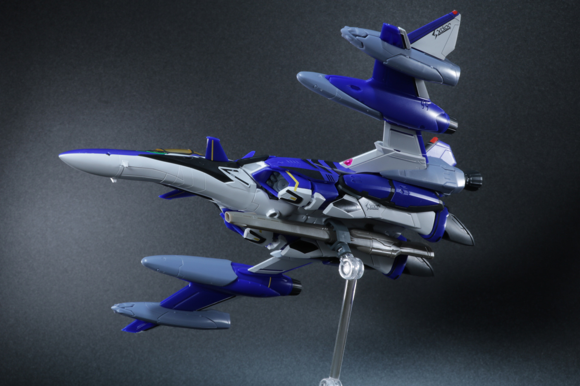 MDEビーム砲、大出力フォールド・ウェーブ・プロジェクターを展開