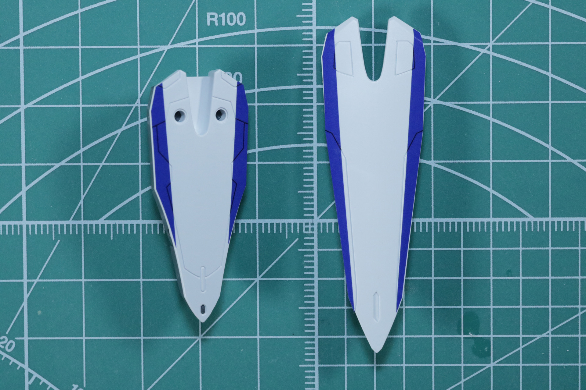 青のラインはマーキングシールを施して色分け