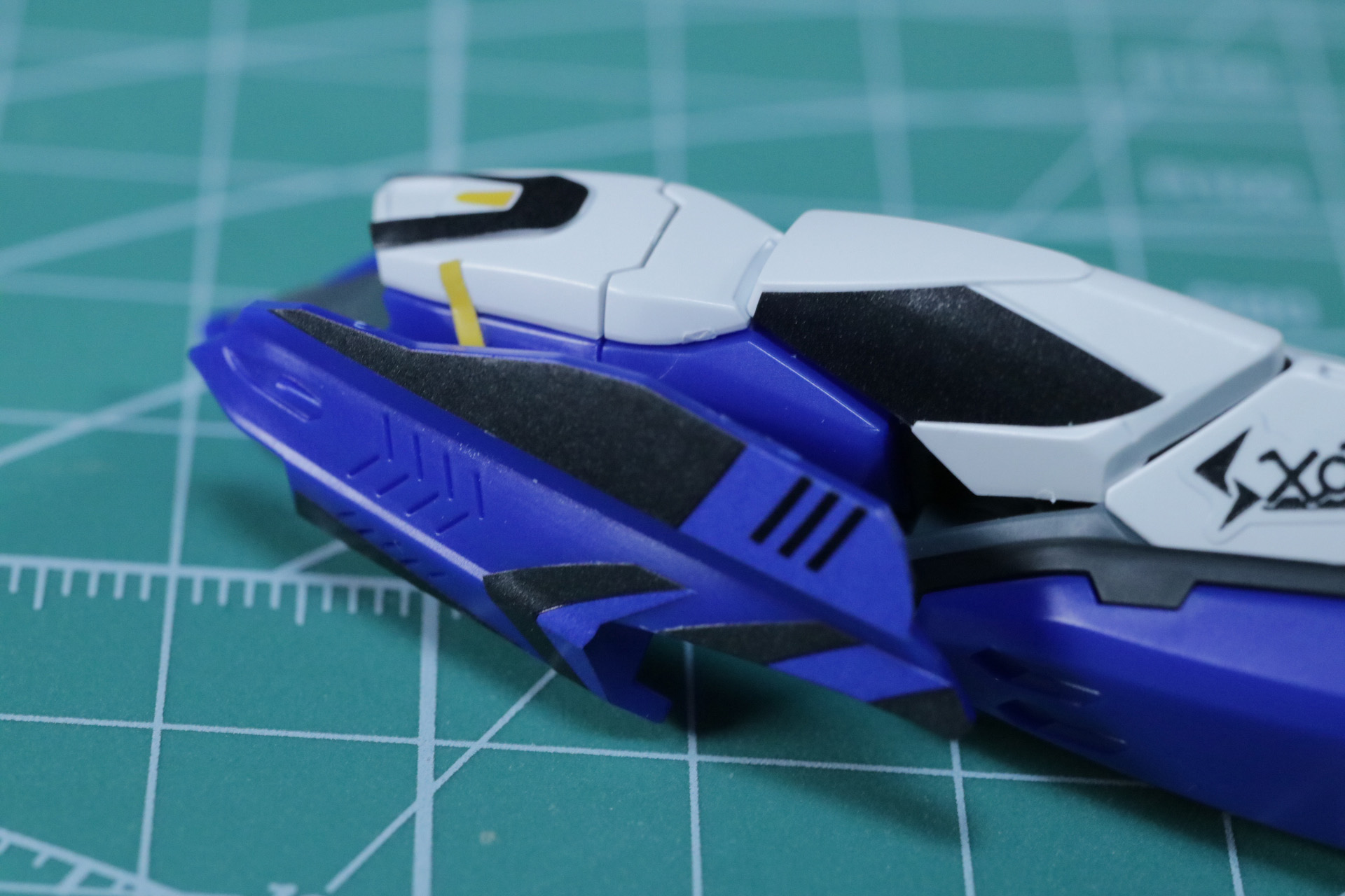 バトロイド時の膝関節可動