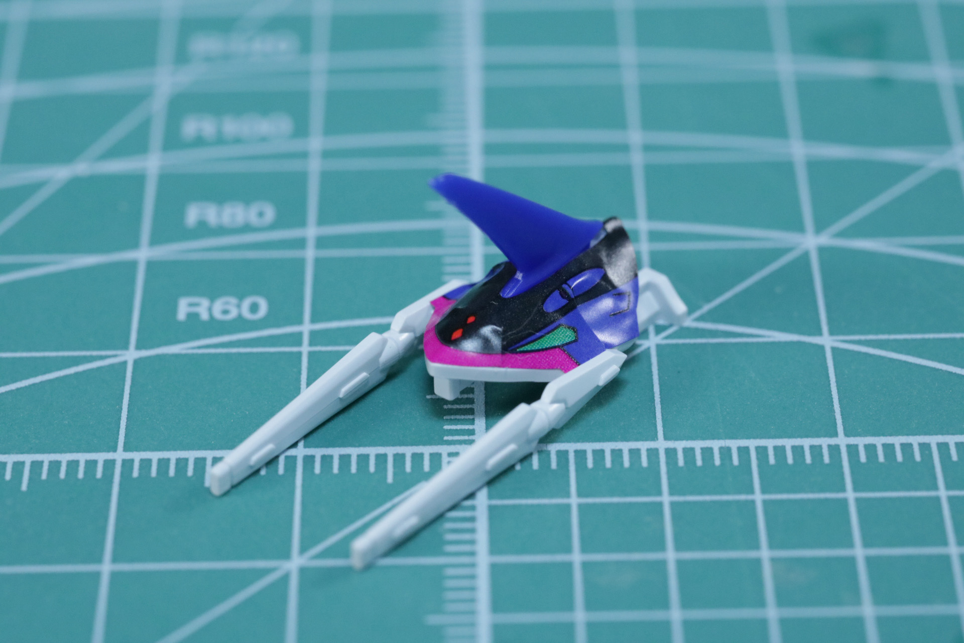 細かなディテールはマーキングシールで表現