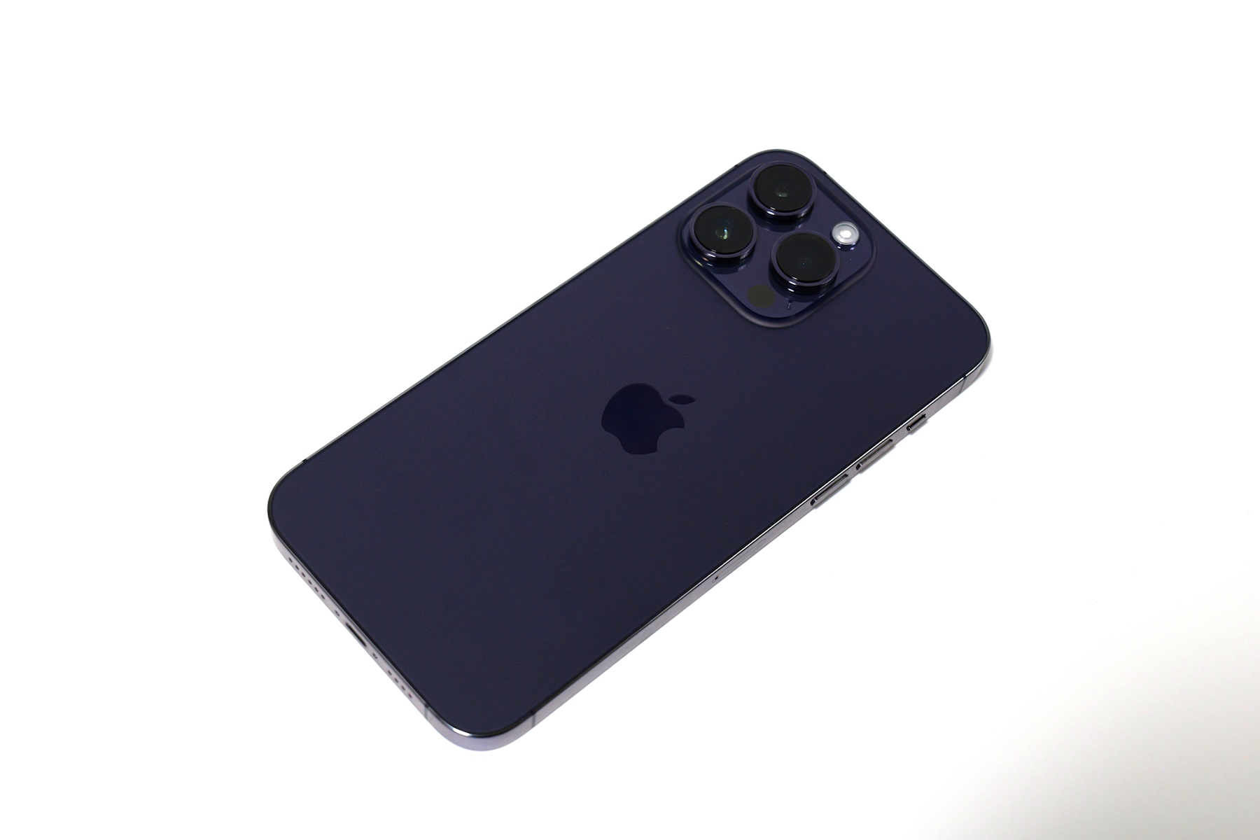 今回は筆者所有の「iPhone 14 Pro Max」を使用