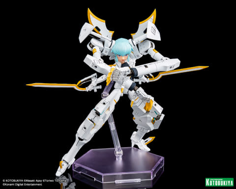フレームアームズ・ガール」より金剛や轟雷の特殊仕様のプラモデルが