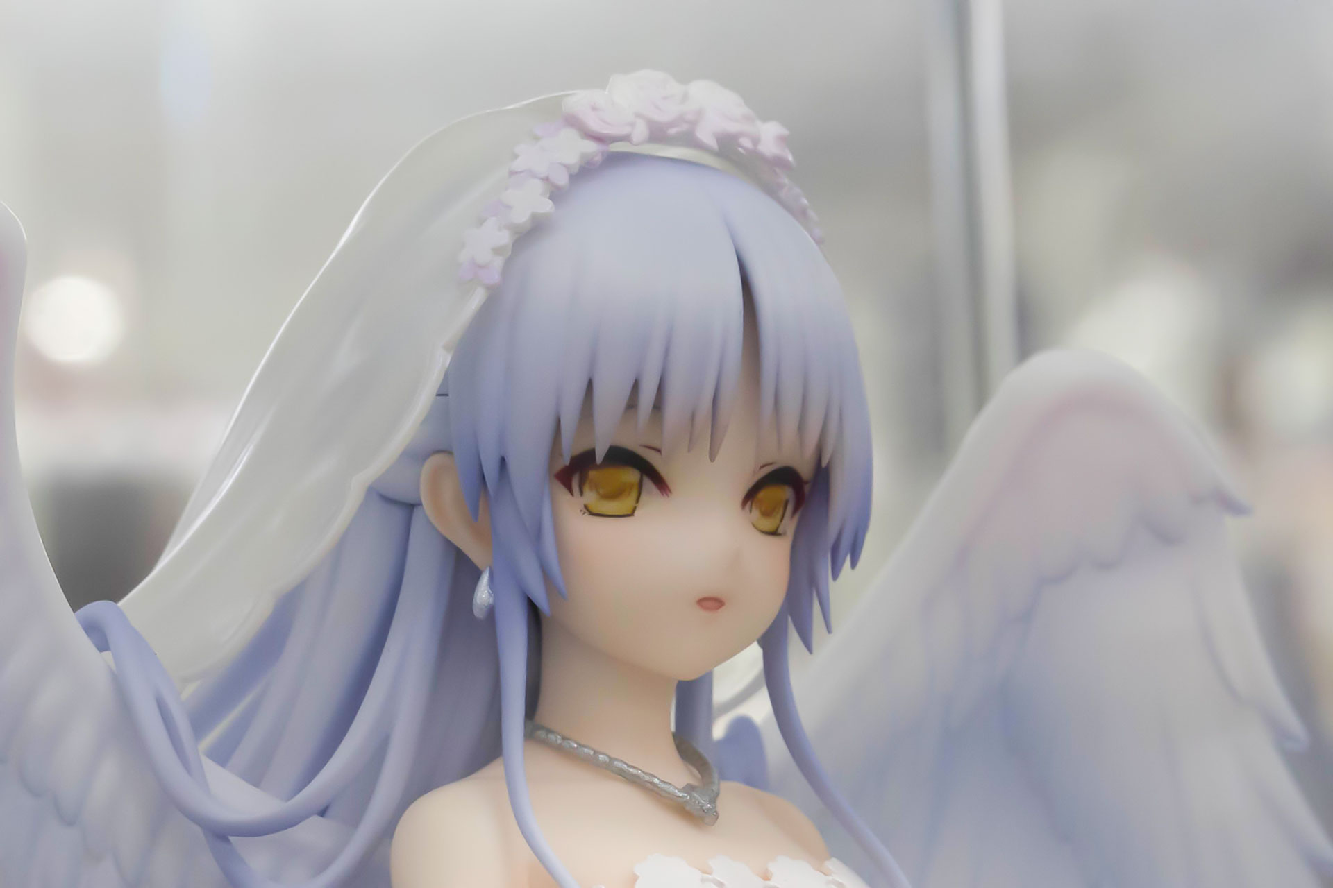 大きな黄色い瞳が印象的だ