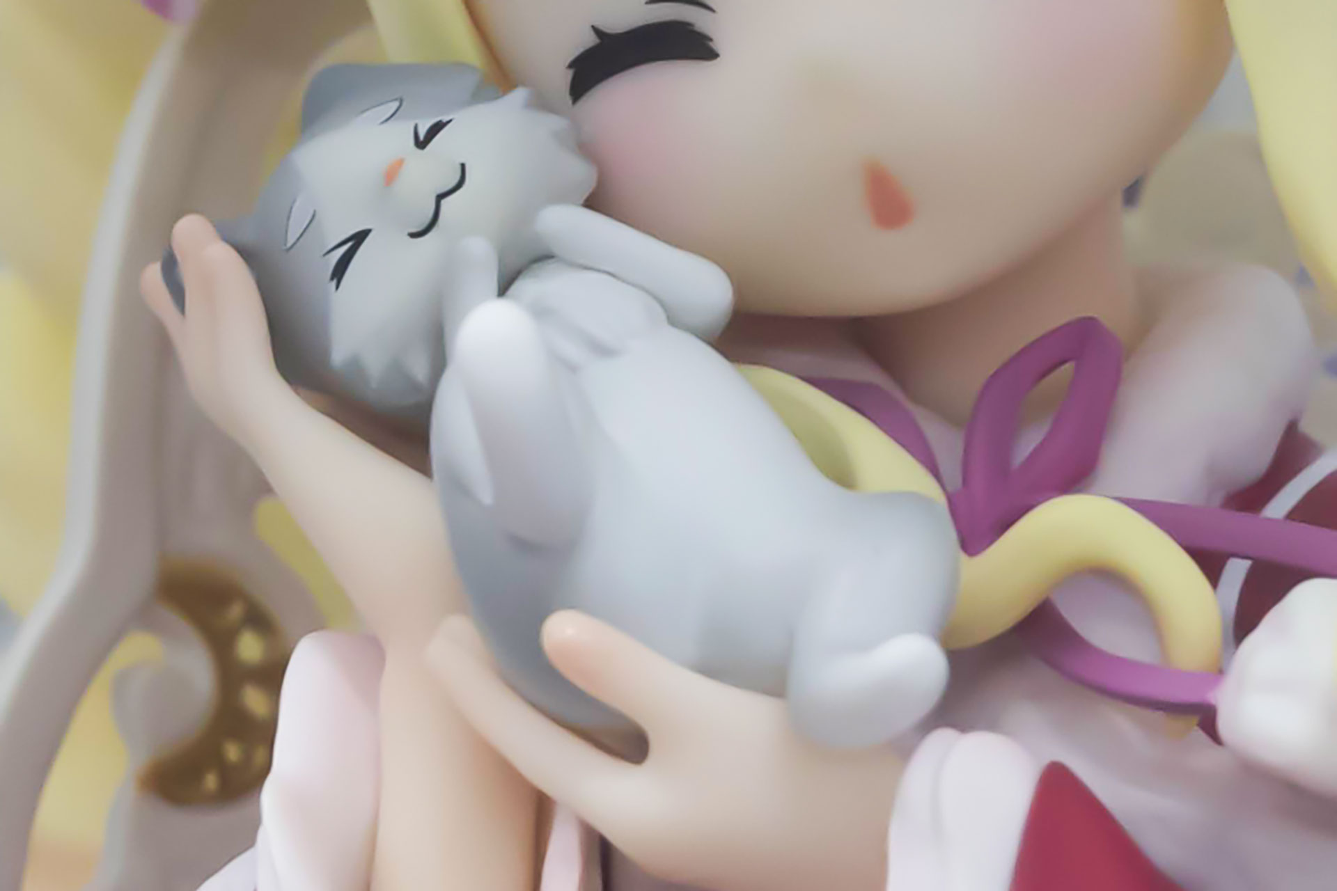 エミリアのお供パックもこのかわいらしさ