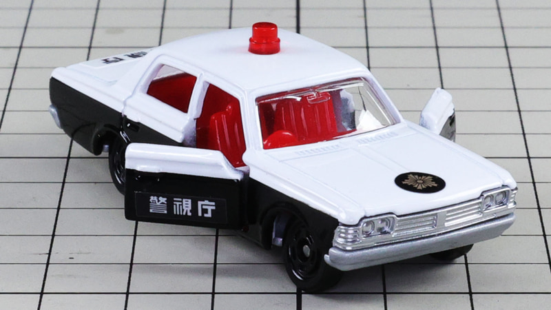 アクション：左右ドア開閉