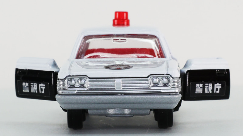 本部から各パトカーへ、道路を封鎖せよ！