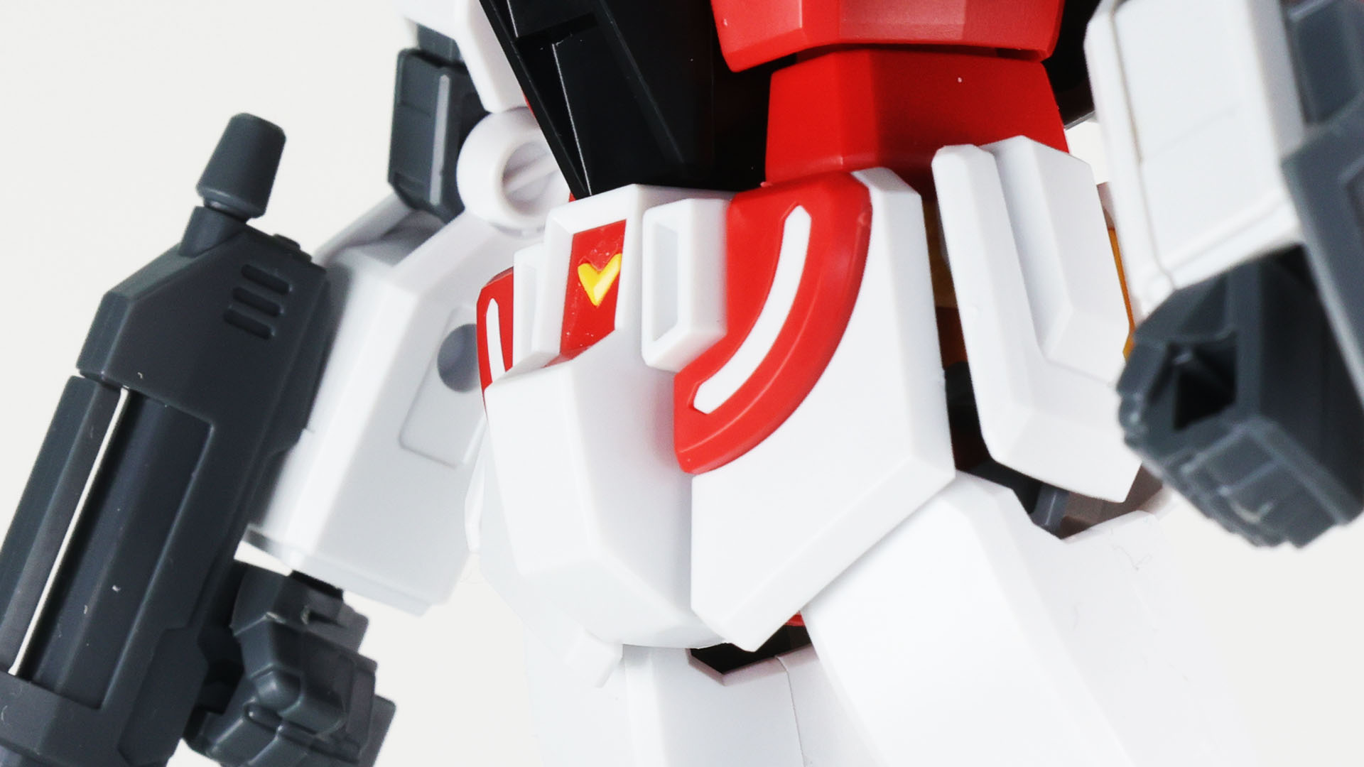 ソールはオリジナルのRX-78-2ガンダムのまま